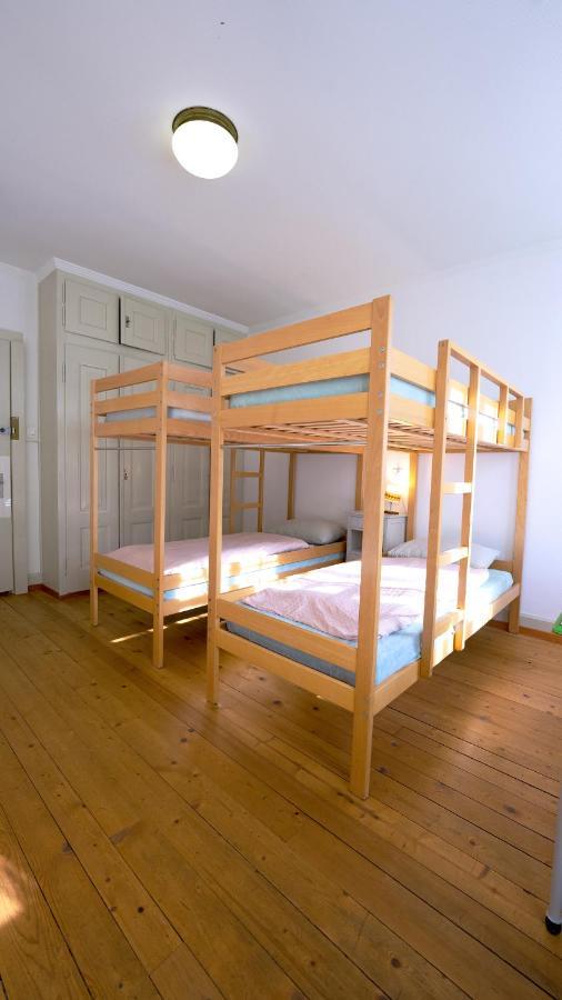 Leissigen Youth Hostel Bagian luar foto