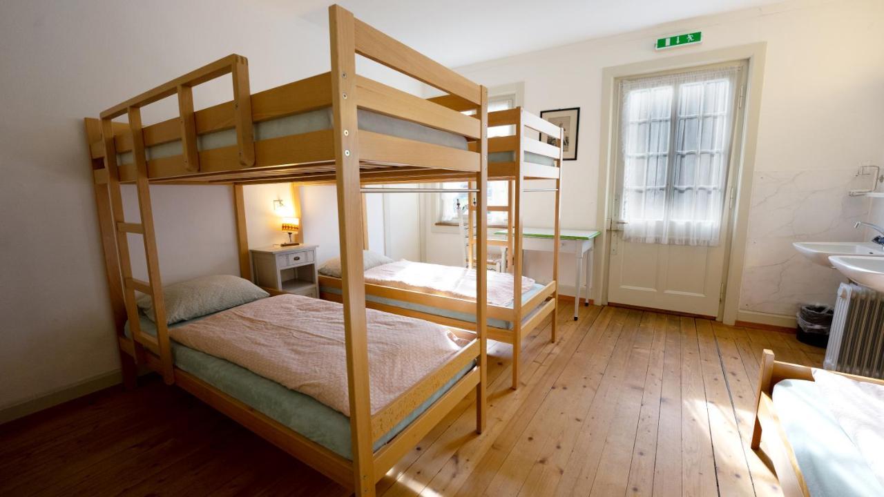 Leissigen Youth Hostel Bagian luar foto