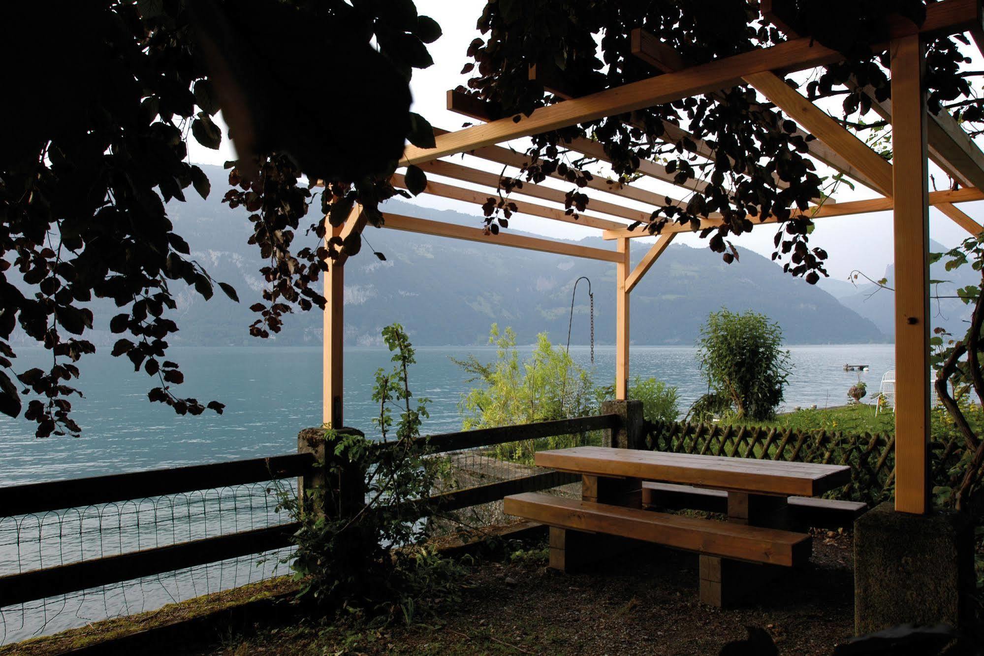 Leissigen Youth Hostel Bagian luar foto